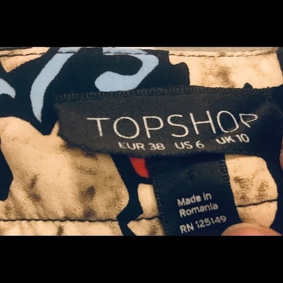 Topshop floral skirt with front pleat - Picture 4 of 4